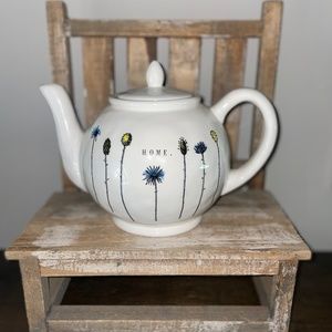 Rae Dunn homeline teapot